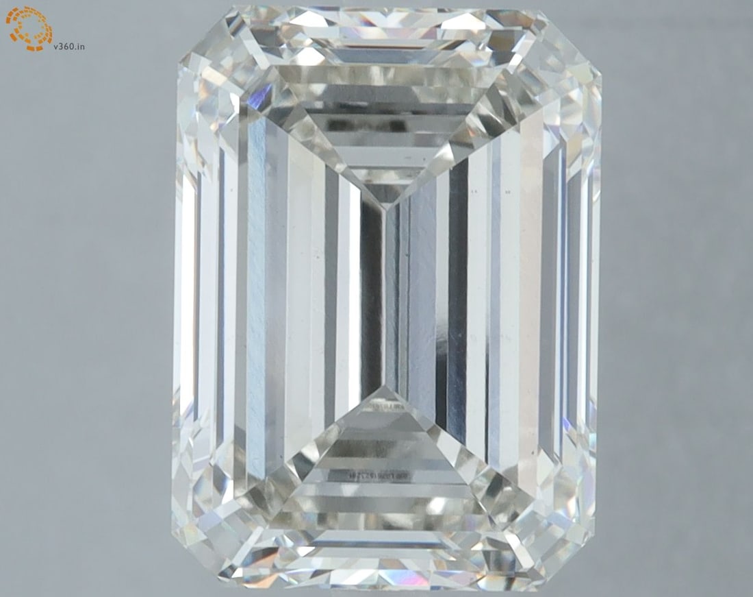 Loose Diamond - EMERALD 8.01ct H VS1: Loose Diamond - EMERALD 8.01ct H VS1 Source: This is a real non-mined Diamond that has been grown in a lab Shape: EMERALD Carats: 8.01 Color: H Clarity: VS1 Certification: IGI Video: