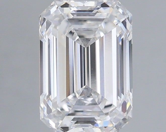 Loose Diamond - EMERALD 1.56ct E VS1: Loose Diamond - EMERALD 1.56ct E VS1 Source: This is a real non-mined Diamond that has been grown in a lab Shape: EMERALD Carats: 1.56 Color: E Clarity: VS1 Certification: IGI Video: Video Link The