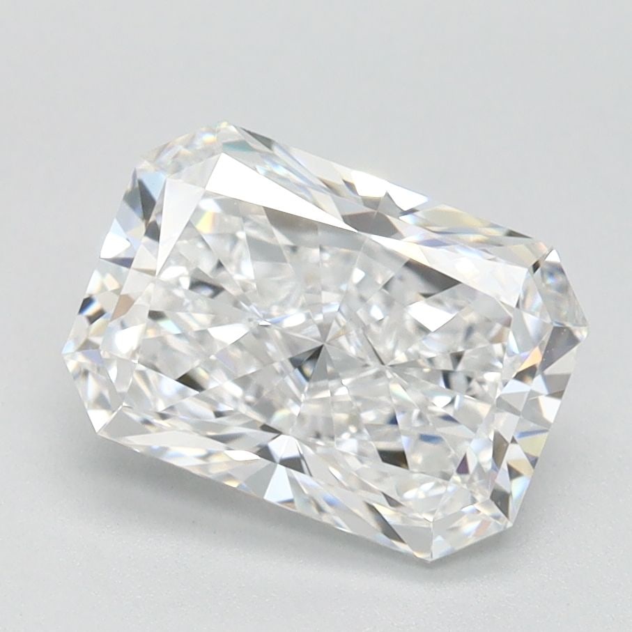 Loose Diamond - RADIANT 1.6ct D IF: Loose Diamond - RADIANT 1.6ct D IF Source: This is a real non-mined Diamond that has been grown in a lab Shape: RADIANT Carats: 1.6 Color: D Clarity: IF Certification: IGI Video: