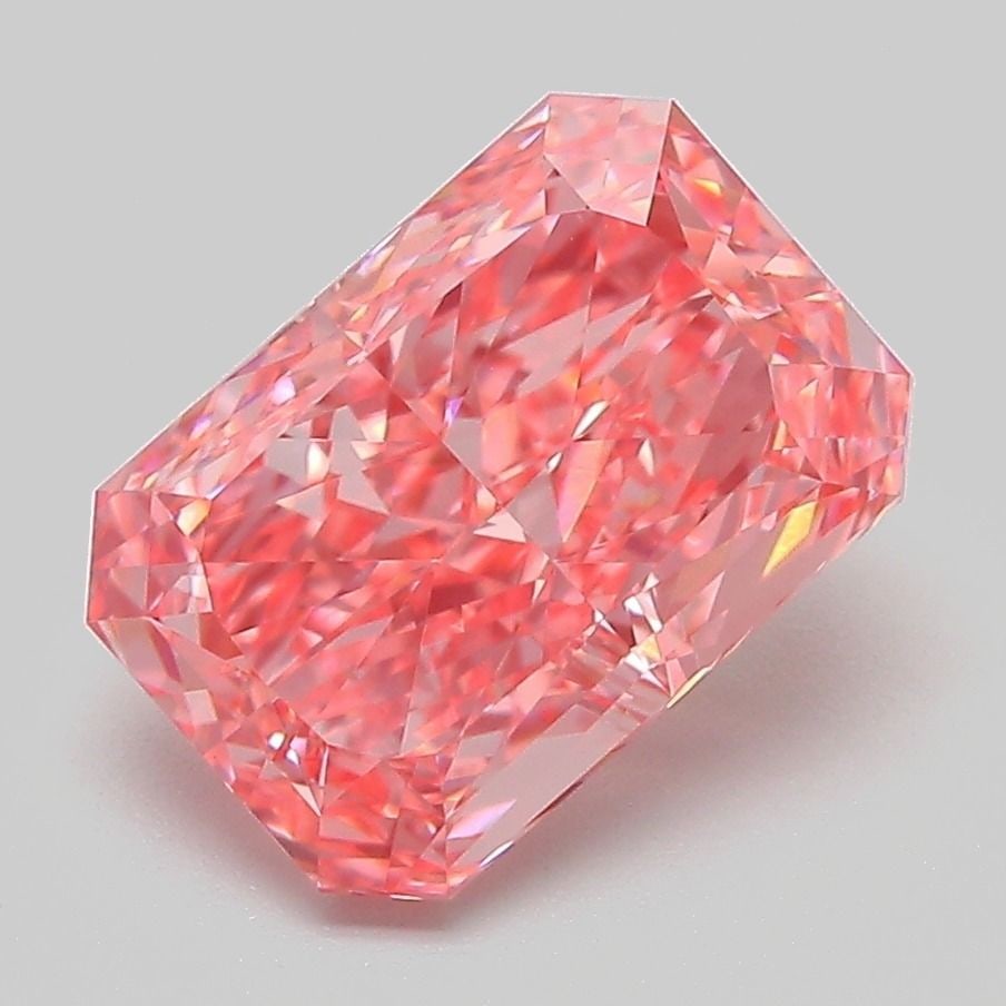 Loose Diamond - RADIANT 3.07ct Fancy Vivid Pink VVS2: Loose Diamond - RADIANT 3.07ct Fancy Vivid Pink VVS2 Source: This is a real non-mined Diamond that has been grown in a lab Shape: RADIANT Carats: 3.07 Color: Fancy Vivid Pink Certification: IGI Video: