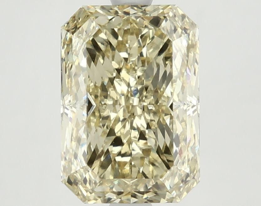 Loose Diamond - RADIANT 3.19ct Fancy Intense Yellow VS2: Loose Diamond - RADIANT 3.19ct Fancy Intense Yellow VS2 Source: This is a real non-mined Diamond that has been grown in a lab Shape: RADIANT Carats: 3.19 Color: Fancy Intense Yellow Certification: IGI