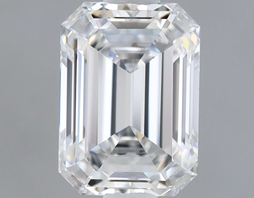 Loose Diamond - EMERALD 1.01ct E IF: Loose Diamond - EMERALD 1.01ct E IF Source: This is a real non-mined Diamond that has been grown in a lab Shape: EMERALD Carats: 1.01 Color: E Clarity: IF Certification: IGI Video: