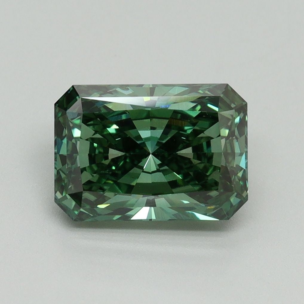 Loose Diamond - RADIANT 2.01ct Fancy Vivid Green VS2: Loose Diamond - RADIANT 2.01ct Fancy Vivid Green VS2 Source: This is a real non-mined Diamond that has been grown in a lab Shape: RADIANT Carats: 2.01 Color: Fancy Vivid Green Certification: IGI Video