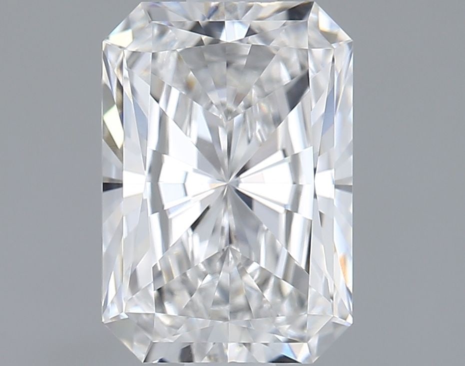Loose Diamond - RADIANT 1.52ct E FL: Loose Diamond - RADIANT 1.52ct E FL Source: This is a real non-mined Diamond that has been grown in a lab Shape: RADIANT Carats: 1.52 Color: E Clarity: FL Certification: IGI Video: