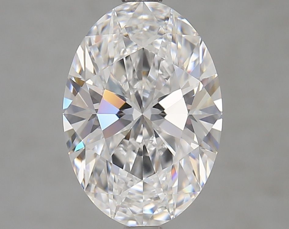 Loose Diamond - OVAL 3.3ct D VVS1: Loose Diamond - OVAL 3.3ct D VVS1 Source: This is a real non-mined Diamond that has been grown in a lab Shape: OVAL Carats: 3.3 Color: D Clarity: VVS1 Certification: GIA Video: