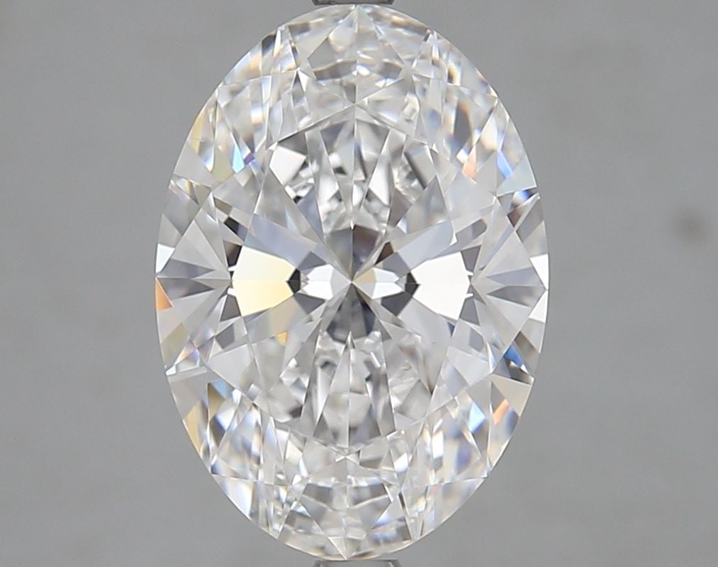 Loose Diamond - OVAL 4.02ct D IF: Loose Diamond - OVAL 4.02ct D IF Source: This is a real non-mined Diamond that has been grown in a lab Shape: OVAL Carats: 4.02 Color: D Clarity: IF Certification: IGI Video: