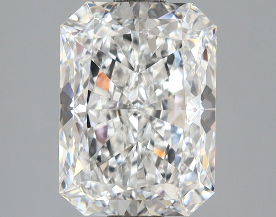 Loose Diamond - RADIANT 2.65ct F VS1: Loose Diamond - RADIANT 2.65ct F VS1 Source: This is a real non-mined Diamond that has been grown in a lab Shape: RADIANT Carats: 2.65 Color: F Clarity: VS1 Certification: IGI Video: