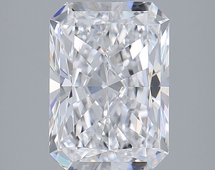 Loose Diamond - RADIANT 2.02ct D VVS2: Loose Diamond - RADIANT 2.02ct D VVS2 Source: This is a real non-mined Diamond that has been grown in a lab Shape: RADIANT Carats: 2.02 Color: D Clarity: VVS2 Certification: GIA Video: