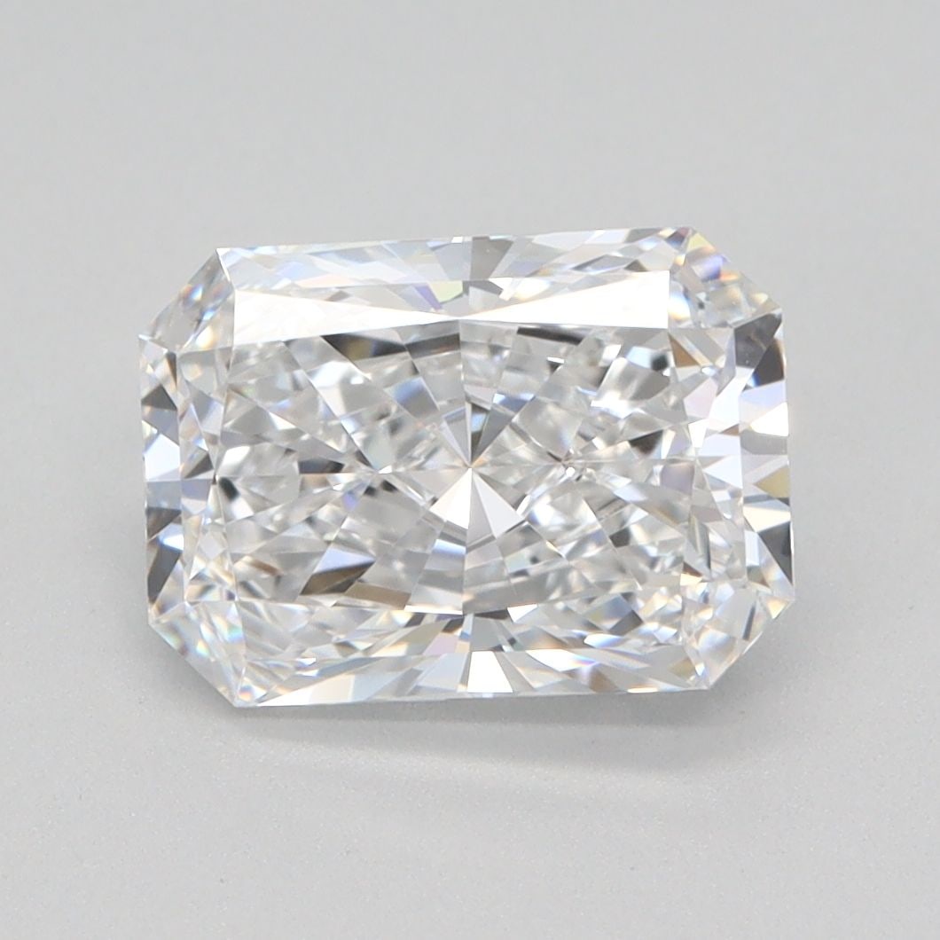 Loose Diamond - RADIANT 1.54ct D VVS2: Loose Diamond - RADIANT 1.54ct D VVS2 Source: This is a real non-mined Diamond that has been grown in a lab Shape: RADIANT Carats: 1.54 Color: D Clarity: VVS2 Certification: IGI Video: