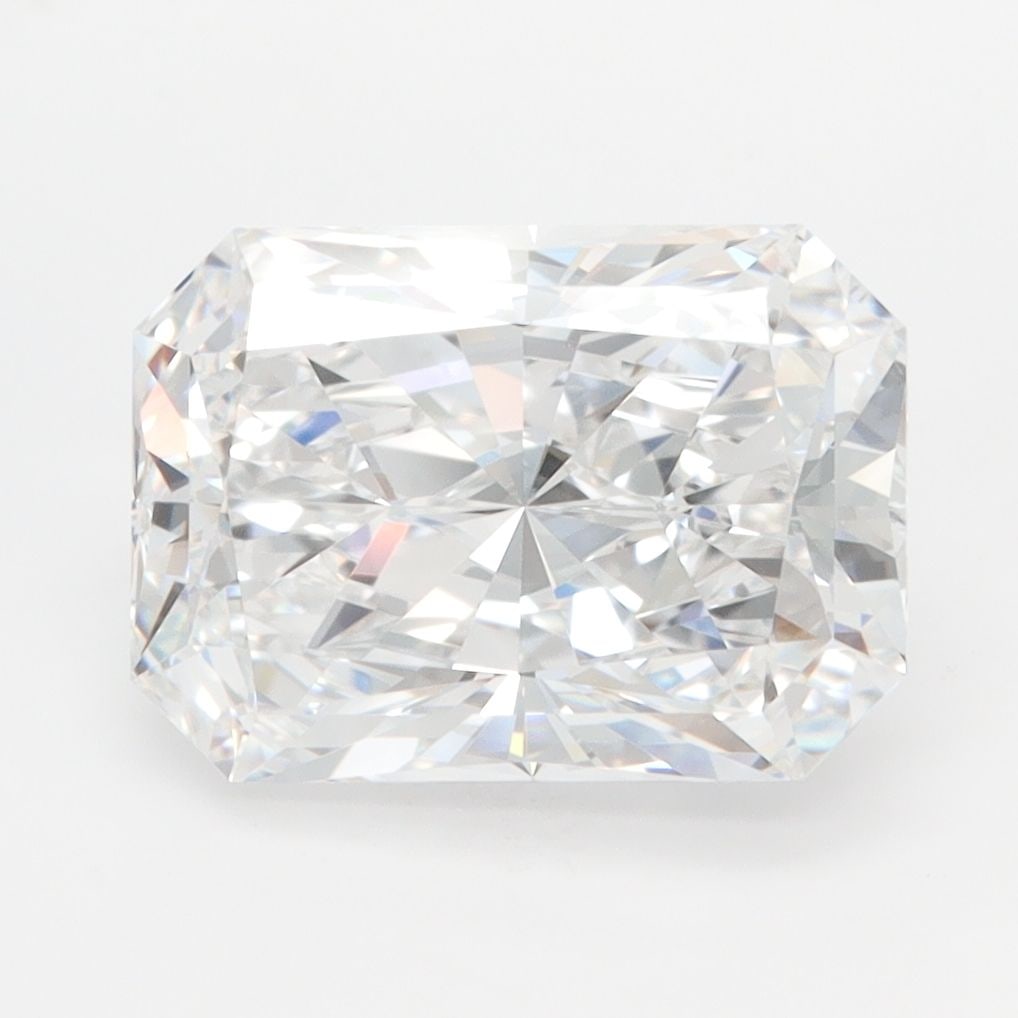 Loose Diamond - RADIANT 3.46ct D VVS1: Loose Diamond - RADIANT 3.46ct D VVS1 Source: This is a real non-mined Diamond that has been grown in a lab Shape: RADIANT Carats: 3.46 Color: D Clarity: VVS1 Certification: GIA Video: