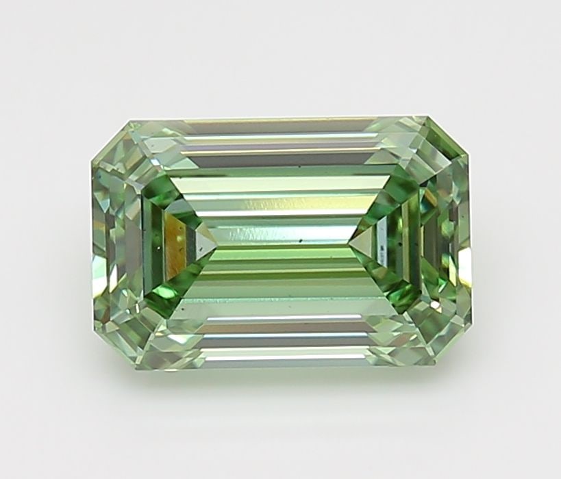 Loose Diamond - EMERALD 3.02ct Fancy Vivid Green VS2: Loose Diamond - EMERALD 3.02ct Fancy Vivid Green VS2 Source: This is a real non-mined Diamond that has been grown in a lab Shape: EMERALD Carats: 3.02 Color: Fancy Vivid Green Certification: IGI