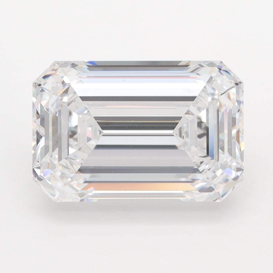 Loose Diamond - EMERALD 4.06ct D VVS1: Loose Diamond - EMERALD 4.06ct D VVS1 Source: This is a real non-mined Diamond that has been grown in a lab Shape: EMERALD Carats: 4.06 Color: D Clarity: VVS1 Certification: GIA Video: Video Link The