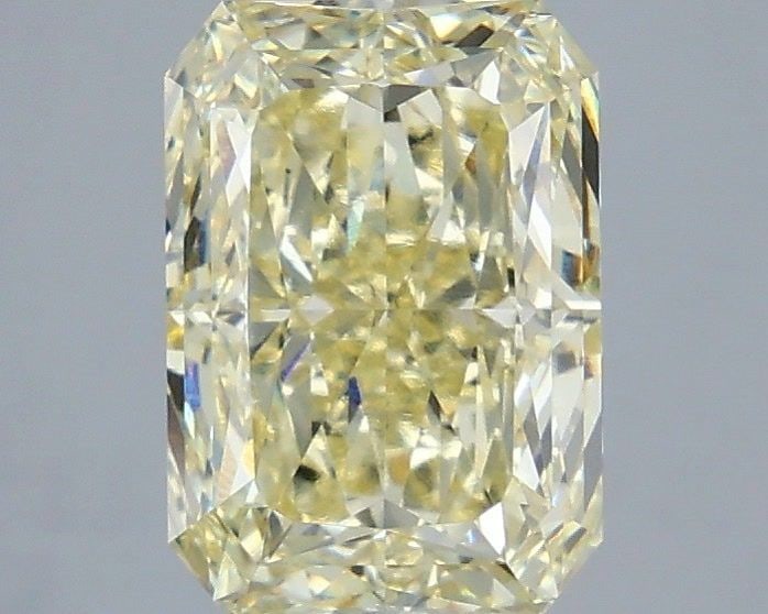 Loose Diamond - RADIANT 3.1ct Fancy Light Yellow VVS2: Loose Diamond - RADIANT 3.1ct Fancy Light Yellow VVS2 Source: This is a real non-mined Diamond that has been grown in a lab Shape: RADIANT Carats: 3.1 Color: Fancy Light Yellow Certification: IGI Vide