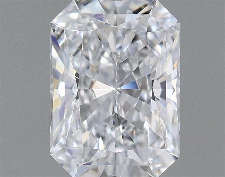 Loose Diamond - RADIANT 1.0ct D VVS1: Loose Diamond - RADIANT 1.0ct D VVS1 Source: This is a real non-mined Diamond that has been grown in a lab Shape: RADIANT Carats: 1.0 Color: D Clarity: VVS1 Certification: IGI Video:
