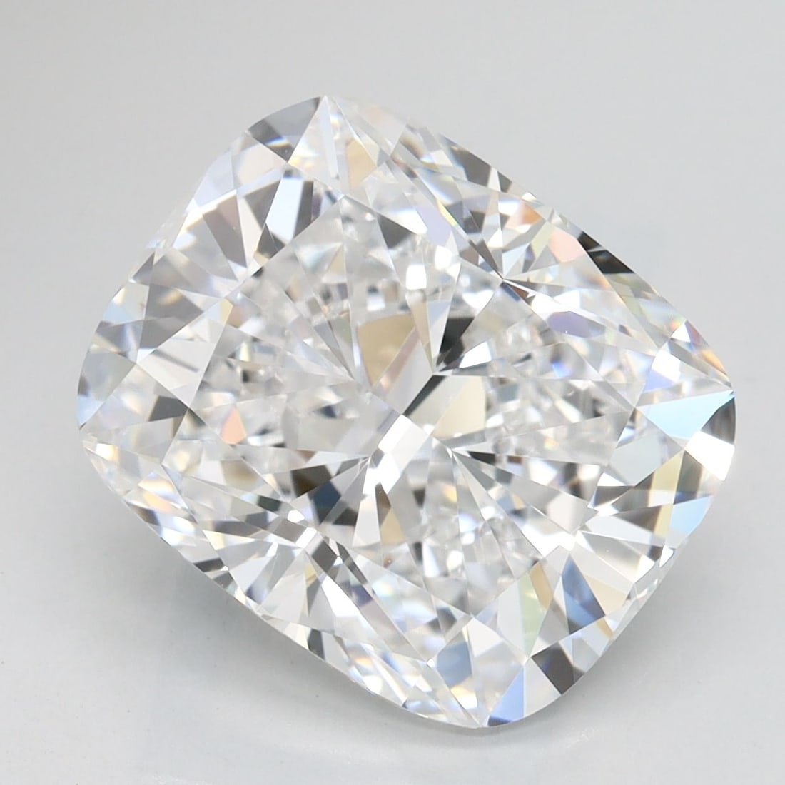 Loose Diamond - CUSHION BRILLIANT 5.19ct D VVS1: Loose Diamond - CUSHION BRILLIANT 5.19ct D VVS1 Source: This is a real non-mined Diamond that has been grown in a lab Shape: CUSHION BRILLIANT Carats: 5.19 Color: D Clarity: VVS1 Certification: GIA Vi