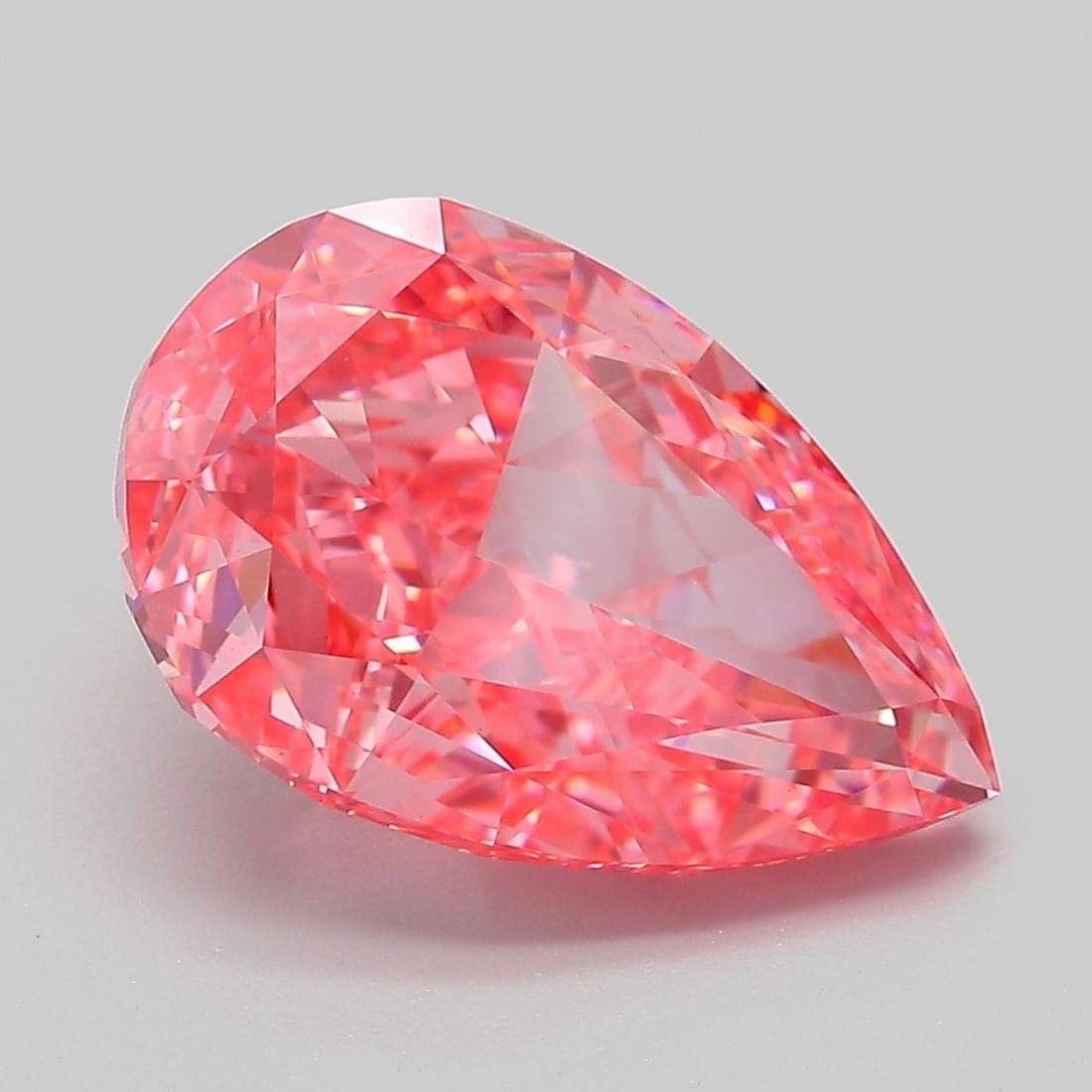 Loose Diamond - PEAR 5.36ct Fancy Vivid Pink VS1: Loose Diamond - PEAR 5.36ct Fancy Vivid Pink VS1 Source: This is a real non-mined Diamond that has been grown in a lab Shape: PEAR Carats: 5.36 Color: Fancy Vivid Pink Certification: IGI Video: Video