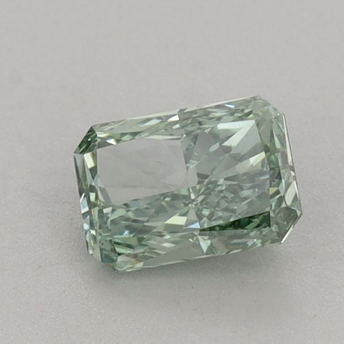 Loose Diamond - RADIANT 0.7ct Fancy Vivid Green VS2: Loose Diamond - RADIANT 0.7ct Fancy Vivid Green VS2 Source: This is a real non-mined Diamond that has been grown in a lab Shape: RADIANT Carats: 0.7 Color: Fancy Vivid Green Certification: IGI Video: