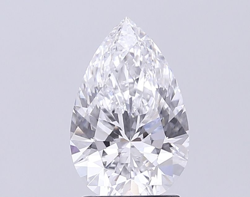 Loose Diamond - PEAR 2.05ct D VVS2: Loose Diamond - PEAR 2.05ct D VVS2 Source: This is a real non-mined Diamond that has been grown in a lab Shape: PEAR Carats: 2.05 Color: D Clarity: VVS2 Certification: IGI Video: