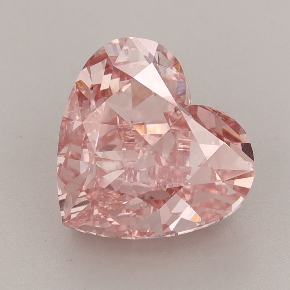 Loose Diamond - HEART 4.04ct Fancy Vivid Pink VS1: Loose Diamond - HEART 4.04ct Fancy Vivid Pink VS1 Source: This is a real non-mined Diamond that has been grown in a lab Shape: HEART Carats: 4.04 Color: Fancy Vivid Pink Certification: IGI Video: