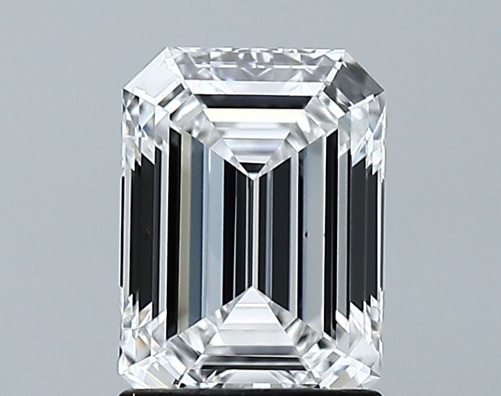 Loose Diamond - EMERALD 1.55ct D VVS2: Loose Diamond - EMERALD 1.55ct D VVS2 Source: This is a real non-mined Diamond that has been grown in a lab Shape: EMERALD Carats: 1.55 Color: D Clarity: VVS2 Certification: GIA Video: