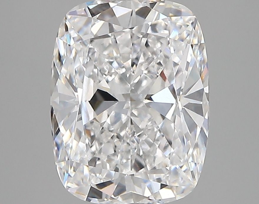 Loose Diamond - CUSHION MODIFIED 3.07ct D VVS2: Loose Diamond - CUSHION MODIFIED 3.07ct D VVS2 Source: This is a real non-mined Diamond that has been grown in a lab Shape: CUSHION MODIFIED Carats: 3.07 Color: D Clarity: VVS2 Certification: IGI Vide