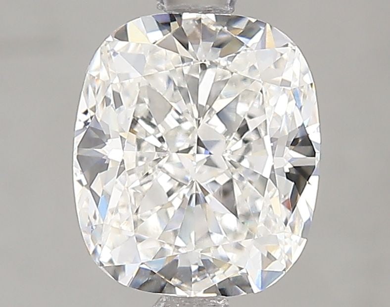 Loose Diamond - CUSHION MODIFIED 2.09ct G VVS1: Loose Diamond - CUSHION MODIFIED 2.09ct G VVS1 Source: This is a real non-mined Diamond that has been grown in a lab Shape: CUSHION MODIFIED Carats: 2.09 Color: G Clarity: VVS1 Certification: IGI Vide