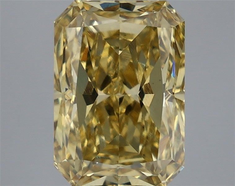 Loose Diamond - RADIANT 4.0ct Fancy Intense Yellow VS1: Loose Diamond - RADIANT 4.0ct Fancy Intense Yellow VS1 Source: This is a real non-mined Diamond that has been grown in a lab Shape: RADIANT Carats: 4.0 Color: Fancy Intense Yellow Certification: IGI