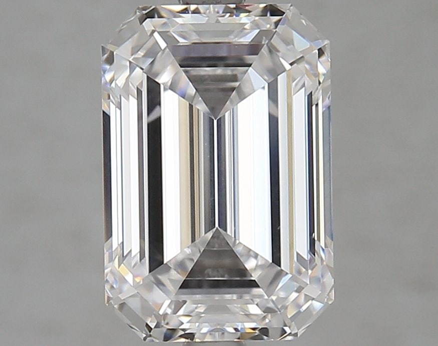Loose Diamond - EMERALD 1.53ct F VVS2: Loose Diamond - EMERALD 1.53ct F VVS2 Source: This is a real non-mined Diamond that has been grown in a lab Shape: EMERALD Carats: 1.53 Color: F Clarity: VVS2 Certification: IGI Video: Video Link The