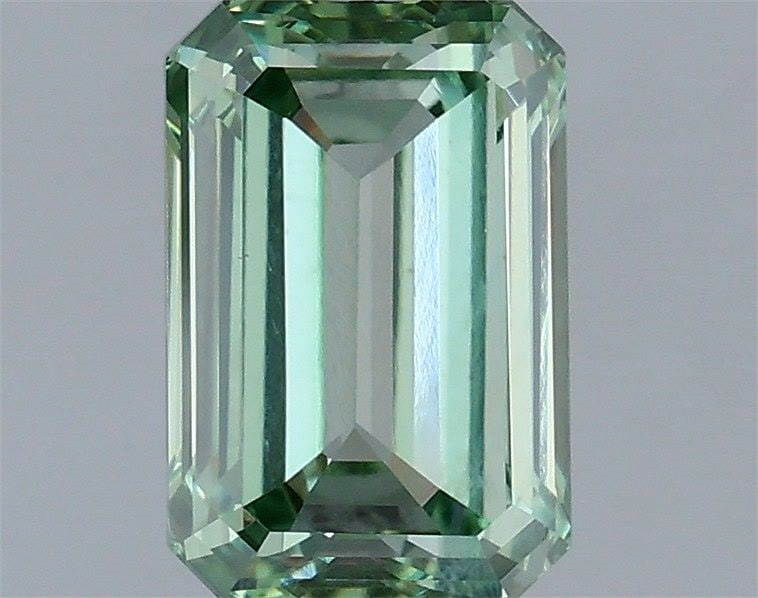 Loose Diamond - EMERALD 1.55ct Fancy Vivid Green VS1: Loose Diamond - EMERALD 1.55ct Fancy Vivid Green VS1 Source: This is a real non-mined Diamond that has been grown in a lab Shape: EMERALD Carats: 1.55 Color: Fancy Vivid Green Certification: IGI Video