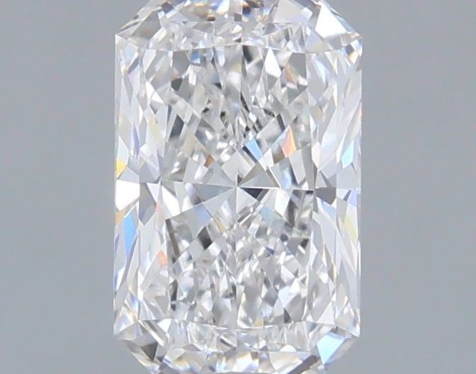 Loose Diamond - RADIANT 1.08ct E VVS1: Loose Diamond - RADIANT 1.08ct E VVS1 Source: This is a real non-mined Diamond that has been grown in a lab Shape: RADIANT Carats: 1.08 Color: E Clarity: VVS1 Certification: IGI Video: