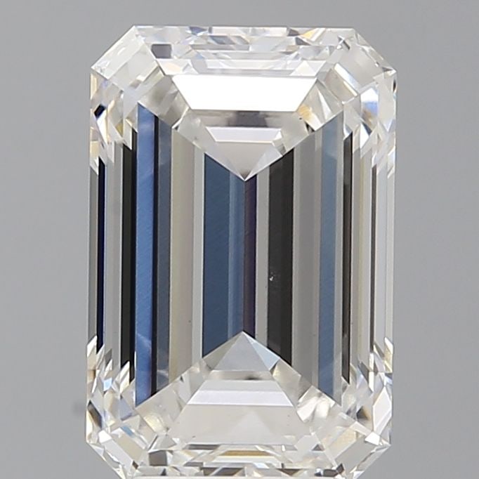 Loose Diamond - EMERALD 4.45ct F VS1: Loose Diamond - EMERALD 4.45ct F VS1 Source: This is a real non-mined Diamond that has been grown in a lab Shape: EMERALD Carats: 4.45 Color: F Clarity: VS1 Certification: IGI Video: