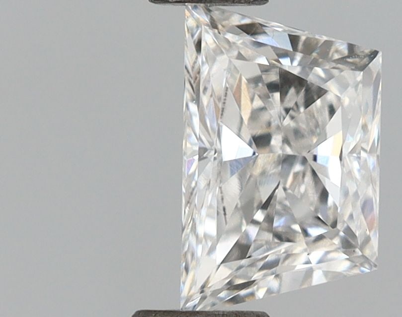 Loose Diamond - TRAPEZOID 0.54ct F VS1: Loose Diamond - TRAPEZOID 0.54ct F VS1 Source: This is a real non-mined Diamond that has been grown in a lab Shape: TRAPEZOID Carats: 0.54 Color: F Clarity: VS1 Certification: IGI Video: