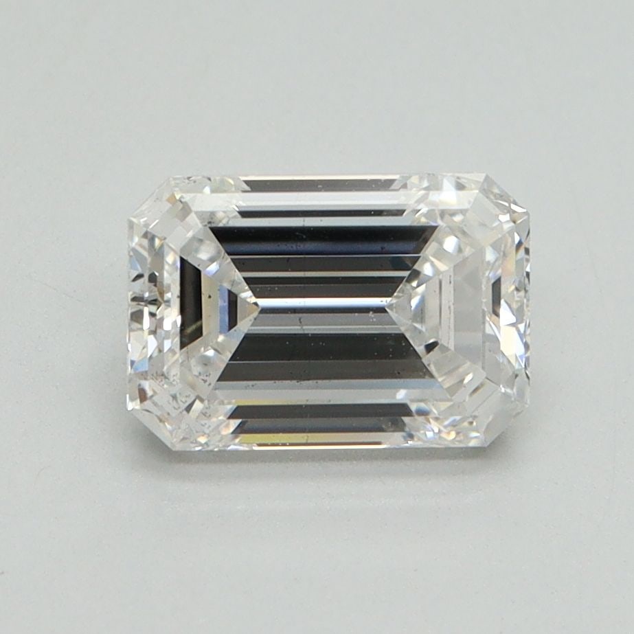 Loose Diamond - EMERALD 1.54ct E VS2: Loose Diamond - EMERALD 1.54ct E VS2 Source: This is a real non-mined Diamond that has been grown in a lab Shape: EMERALD Carats: 1.54 Color: E Clarity: VS2 Certification: NONE Video: