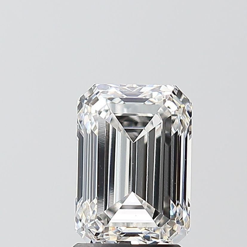 Loose Diamond - EMERALD 2.04ct E VVS2: Loose Diamond - EMERALD 2.04ct E VVS2 Source: This is a real non-mined Diamond that has been grown in a lab Shape: EMERALD Carats: 2.04 Color: E Clarity: VVS2 Certification: IGI The Diamond Depot Guar