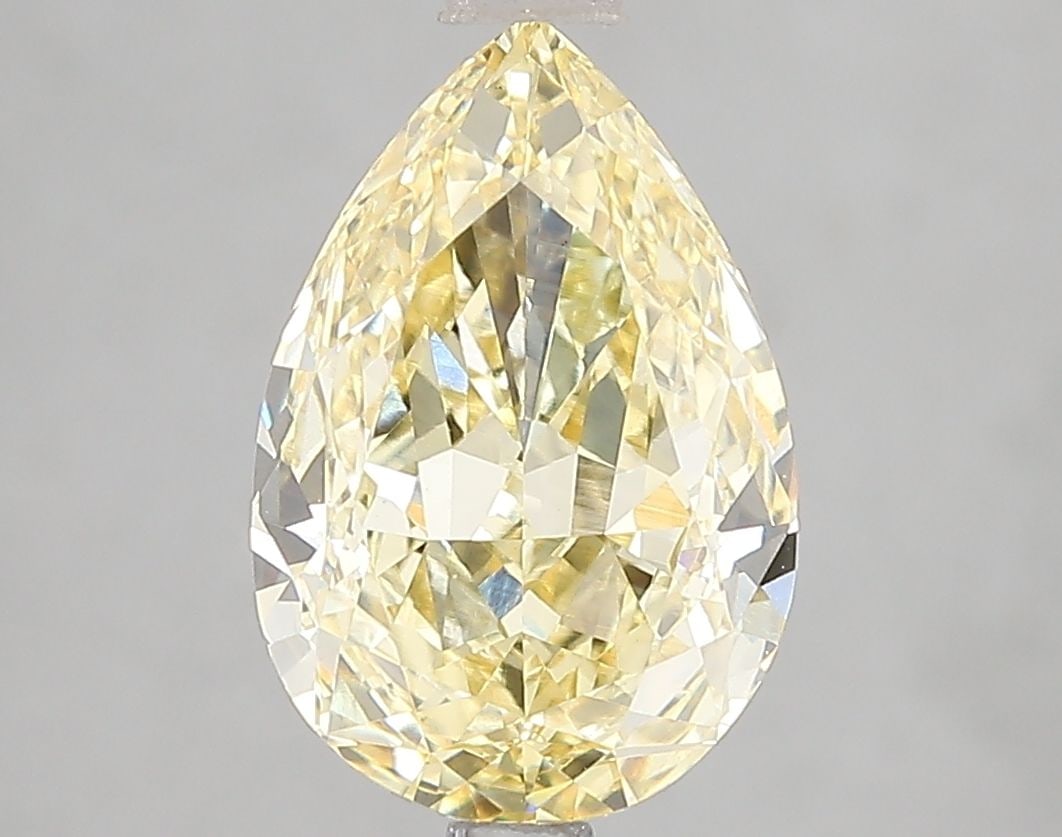 Loose Diamond - PEAR 3.04ct Fancy Intense Yellow VS1: Loose Diamond - PEAR 3.04ct Fancy Intense Yellow VS1 Source: This is a real non-mined Diamond that has been grown in a lab Shape: PEAR Carats: 3.04 Color: Fancy Intense Yellow Certification: IGI Video