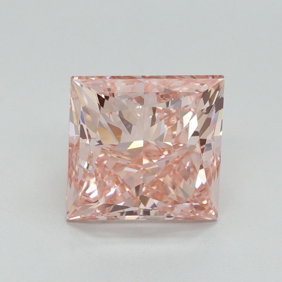 Loose Diamond - PRINCESS 5.04ct Fancy Vivid Pink VS1: Loose Diamond - PRINCESS 5.04ct Fancy Vivid Pink VS1 Source: This is a real non-mined Diamond that has been grown in a lab Shape: PRINCESS Carats: 5.04 Color: Fancy Vivid Pink Certification: IGI Video