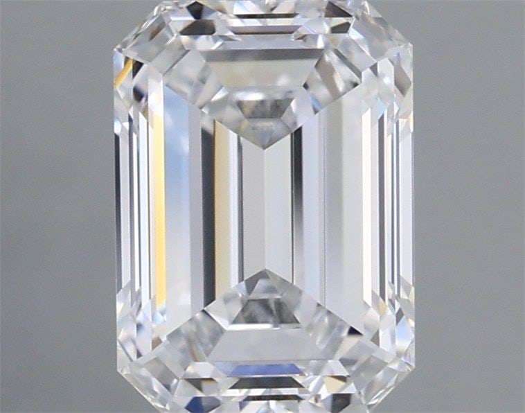 Loose Diamond - EMERALD 1.51ct D IF: Loose Diamond - EMERALD 1.51ct D IF Source: This is a real non-mined Diamond that has been grown in a lab Shape: EMERALD Carats: 1.51 Color: D Clarity: IF Certification: IGI Video: