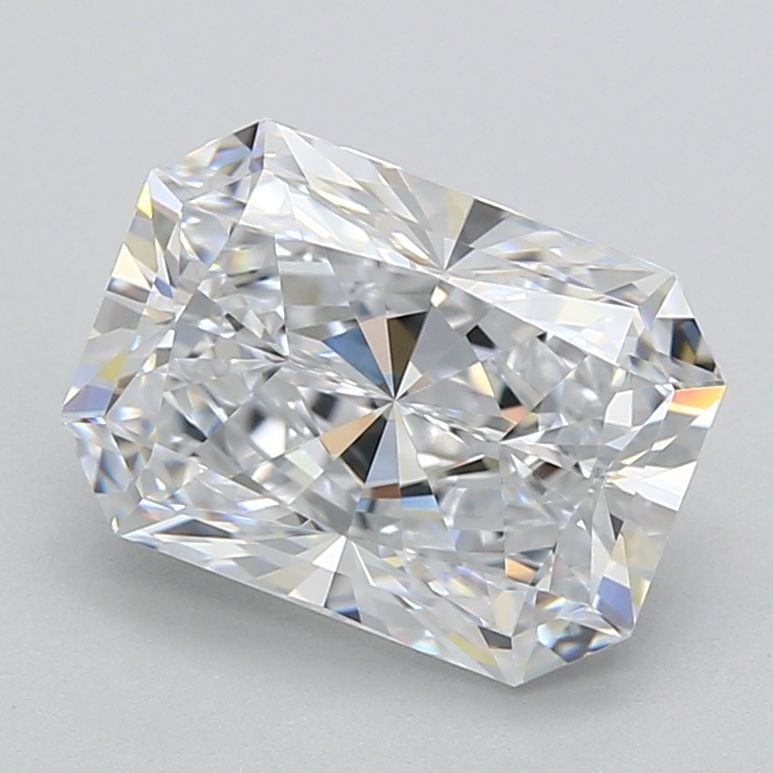 Loose Diamond - RADIANT 3.03ct D VVS1: Loose Diamond - RADIANT 3.03ct D VVS1 Source: This is a real non-mined Diamond that has been grown in a lab Shape: RADIANT Carats: 3.03 Color: D Clarity: VVS1 Certification: IGI Video: