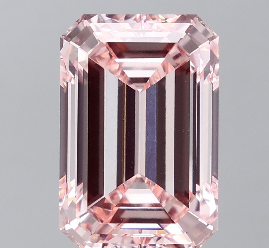 Loose Diamond - EMERALD 10.1ct Fancy Intense Pink VVS2: Loose Diamond - EMERALD 10.1ct Fancy Intense Pink VVS2 Source: This is a real non-mined Diamond that has been grown in a lab Shape: EMERALD Carats: 10.1 Color: Fancy Intense Pink Certification: IGI Vi