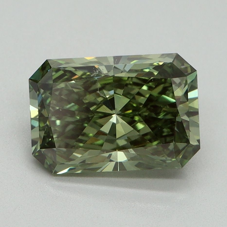 Loose Diamond - RADIANT 2.09ct Fancy Vivid Green VS2: Loose Diamond - RADIANT 2.09ct Fancy Vivid Green VS2 Source: This is a real non-mined Diamond that has been grown in a lab Shape: RADIANT Carats: 2.09 Color: Fancy Vivid Green Certification: IGI Video