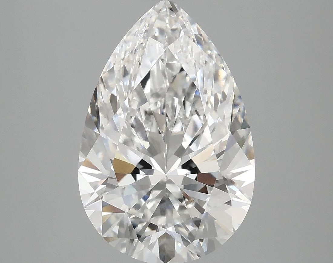 Loose Diamond - PEAR 4.07ct D VS2: Loose Diamond - PEAR 4.07ct D VS2 Source: This is a real non-mined Diamond that has been grown in a lab Shape: PEAR Carats: 4.07 Color: D Clarity: VS2 Certification: IGI Video:
