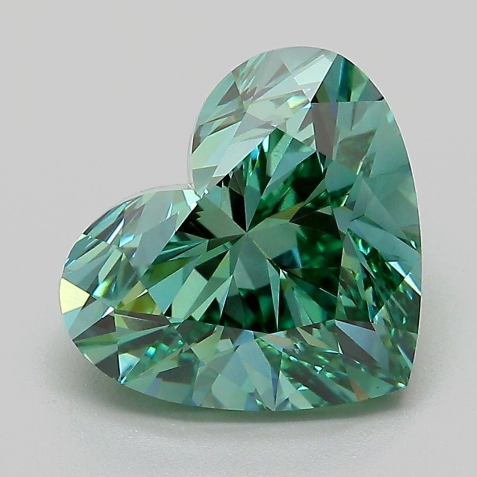 Loose Diamond - HEART 4.0ct Fancy Vivid Green VVS2: Loose Diamond - HEART 4.0ct Fancy Vivid Green VVS2 Source: This is a real non-mined Diamond that has been grown in a lab Shape: HEART Carats: 4.0 Color: Fancy Vivid Green Certification: IGI Video: