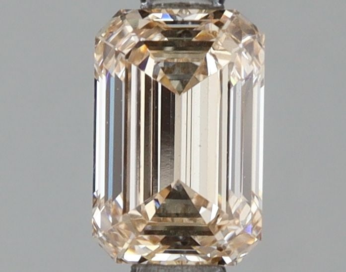 Loose Diamond - EMERALD 1.06ct Fancy Vivid Pink VS1: Loose Diamond - EMERALD 1.06ct Fancy Vivid Pink VS1 Source: This is a real non-mined Diamond that has been grown in a lab Shape: EMERALD Carats: 1.06 Color: Fancy Vivid Pink Certification: NONE Video: