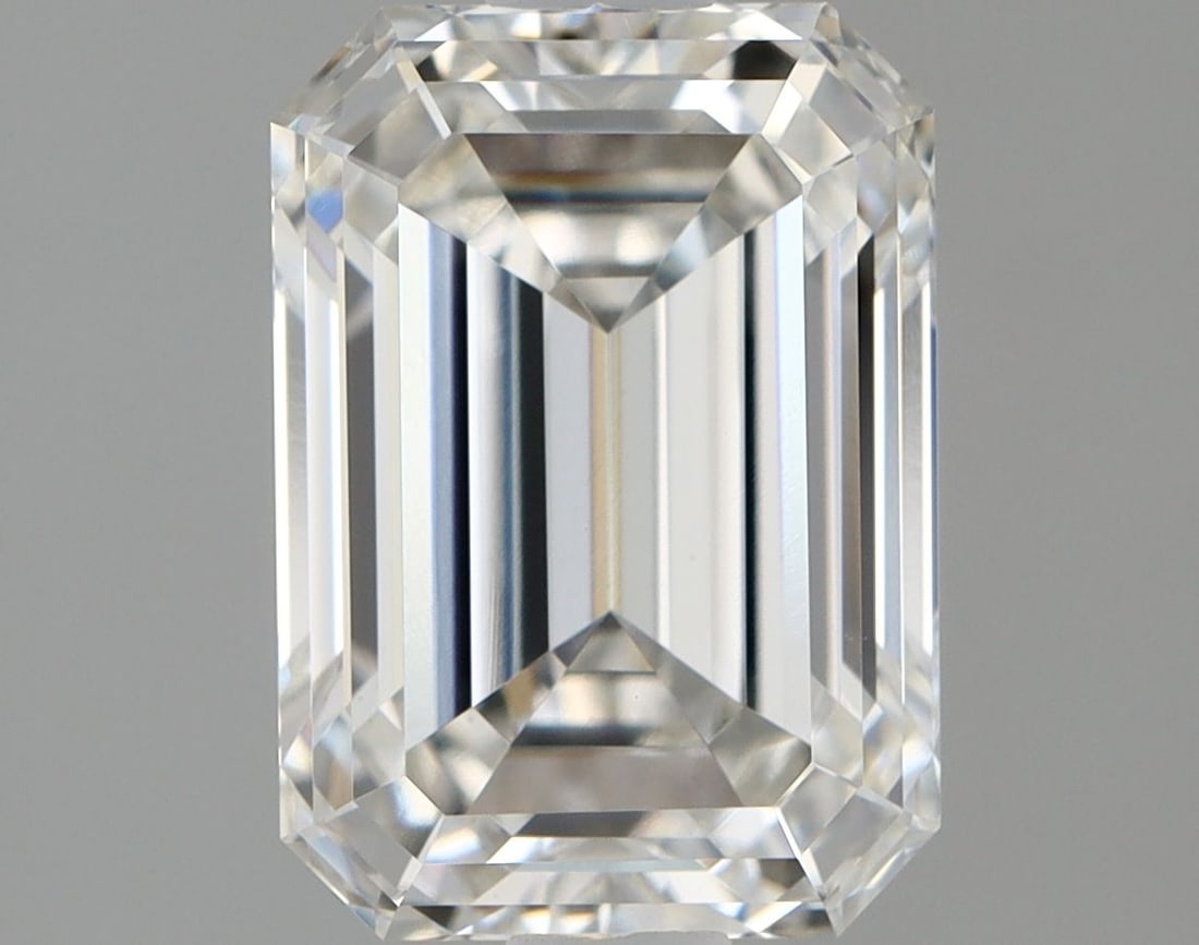 Loose Diamond - EMERALD 1.69ct G VVS2: Loose Diamond - EMERALD 1.69ct G VVS2 Source: This is a real non-mined Diamond that has been grown in a lab Shape: EMERALD Carats: 1.69 Color: G Clarity: VVS2 Certification: IGI Video: