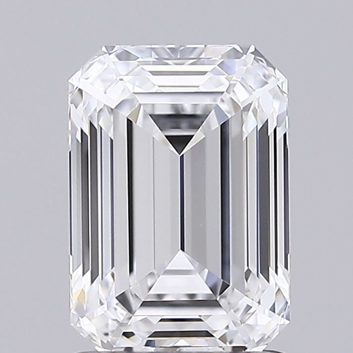 Loose Diamond - EMERALD 1.46ct D VVS2: Loose Diamond - EMERALD 1.46ct D VVS2 Source: This is a real non-mined Diamond that has been grown in a lab Shape: EMERALD Carats: 1.46 Color: D Clarity: VVS2 Certification: IGI Video: