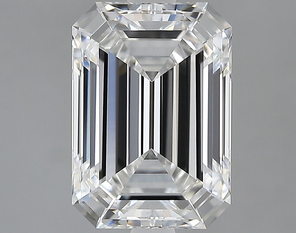 Loose Diamond - EMERALD 2.75ct E VVS2: Loose Diamond - EMERALD 2.75ct E VVS2 Source: This is a real non-mined Diamond that has been grown in a lab Shape: EMERALD Carats: 2.75 Color: E Clarity: VVS2 Certification: IGI Video: