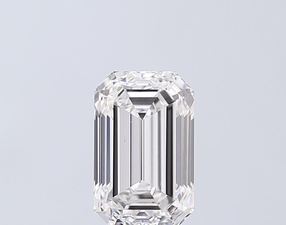 Loose Diamond - EMERALD 2.0ct F VVS1: Loose Diamond - EMERALD 2.0ct F VVS1 Source: This is a real non-mined Diamond that has been grown in a lab Shape: EMERALD Carats: 2.0 Color: F Clarity: VVS1 Certification: IGI Video: