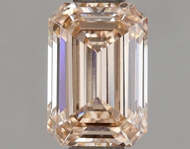 Loose Diamond - EMERALD 1.03ct Fancy Pinkish Orange VS1: Loose Diamond - EMERALD 1.03ct Fancy Pinkish Orange VS1 Source: This is a real non-mined Diamond that has been grown in a lab Shape: EMERALD Carats: 1.03 Color: Fancy Pinkish Orange Certification: IGI