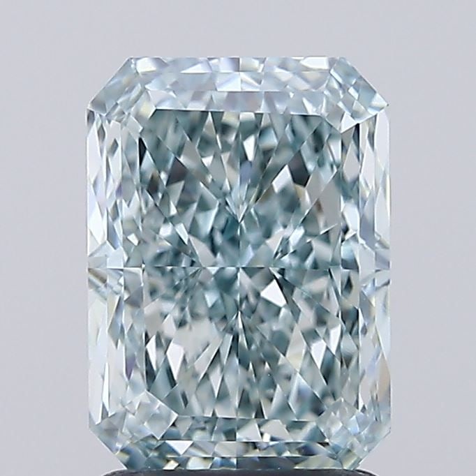 Loose Diamond - RADIANT 1.88ct Fancy Intense Green IF: Loose Diamond - RADIANT 1.88ct Fancy Intense Green IF Source: This is a real non-mined Diamond that has been grown in a lab Shape: RADIANT Carats: 1.88 Color: Fancy Intense Green Certification: IGI Vi