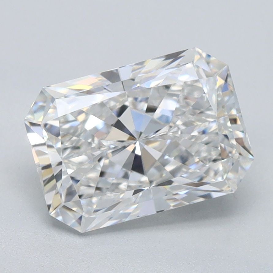 Loose Diamond - RADIANT 1.35ct E IF: Loose Diamond - RADIANT 1.35ct E IF Source: This is a real non-mined Diamond that has been grown in a lab Shape: RADIANT Carats: 1.35 Color: E Clarity: IF Certification: IGI Video: